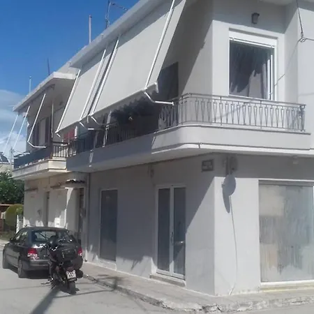 Paris House 1 Daire Patras Dış mekan fotoğraf